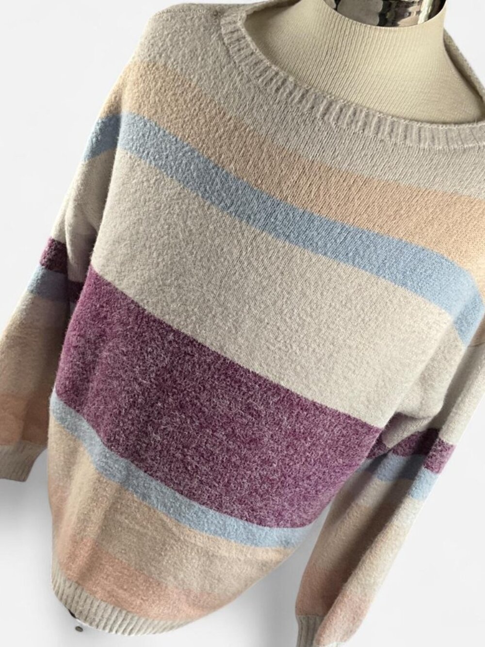 Womens Macaron WARM & COZY Multicolor Striped Winter Sweater (Large)